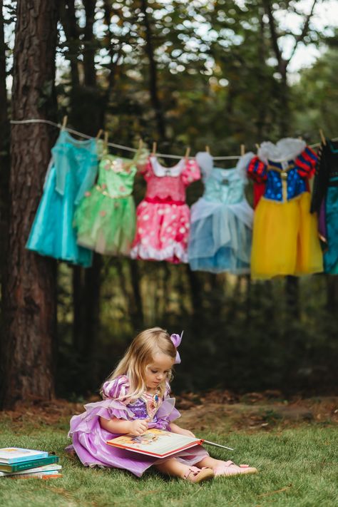 Princess Shot, Princess Photo Shoot, Princess Tea Party, Toddler Photos, Princess Photo, Toddler Photography, Princess Pictures, Foto Baby, Salou