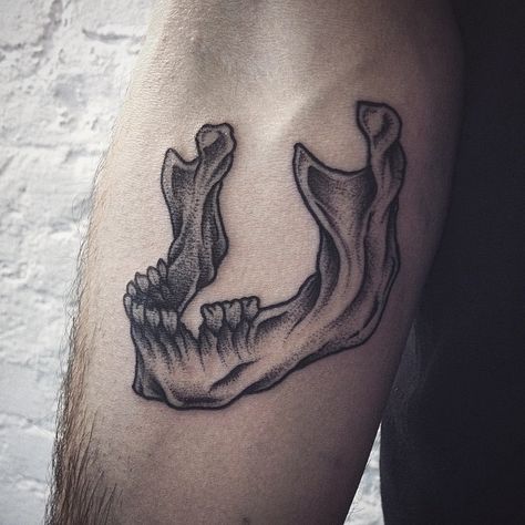 Black, white, grey skull jaw teeth tattoo design, detailed horror gothic vintage design skeleton Lower Jaw Tattoo, Skeleton Jaw Tattoo, Human Jaw Tattoo, Cranium Tattoo, Skull Jaw Tattoo, Teeth Tattoo Design, Skull Jaw, Jaw Tattoo, Teeth Tattoo