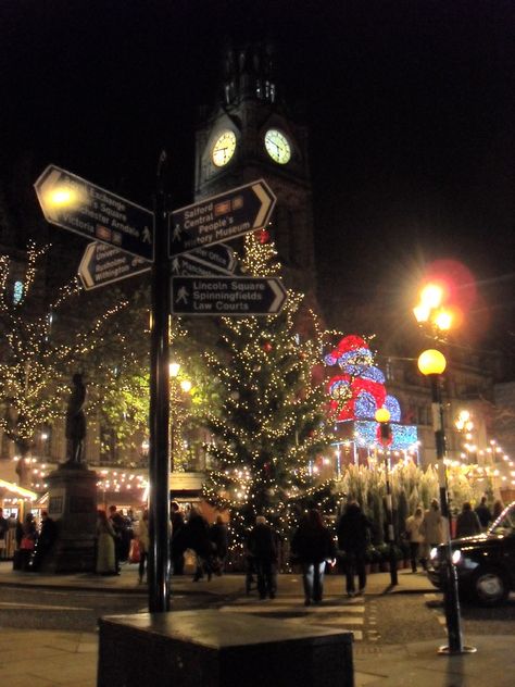 Manchester, home of the best Christmas markets in the world. Hands down. Bar none. Christmas British, Christmas In Britain, Manchester Christmas, Manchester Christmas Markets, Merry Christmas Darling, Christmas Feels, Manchester Home, British Christmas, Bar None