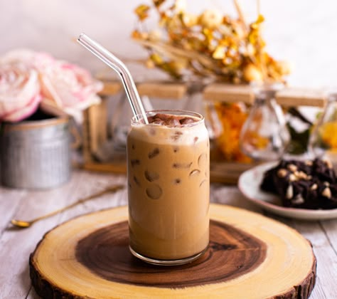 Coffee Recipes With Cold Brew, Peanut Butter Cold Brew Coffee, Coffee With Peanut Butter, Peanut Butter Espresso, Peanut Butter Iced Latte, Peanut Butter Mocha Coffee, Gideons Bakehouse Cookie Recipe Peanut Butter, Peanut Butter Iced Coffee Recipe, Cold Brew Ideas