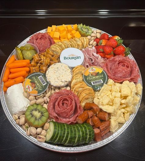 Charcuterie Masterclass! | Curious how much someone would charge/pay for this tray | Facebook Cheese Tray Ideas, Simple Charcuterie Board, Simple Charcuterie, Diy Cheese, Cheese Trays, Northern Ontario, Charcuterie Inspiration, Cheese Tray, Round Tray