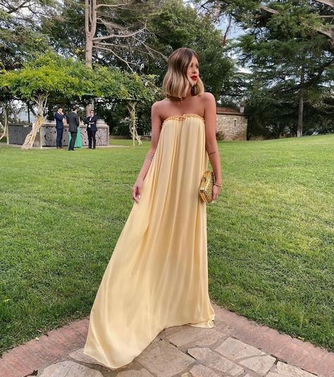 @vanessalemoss Yellow Wedding Dress, Guest Attire, Wedding Attire Guest, White Dresses, June 21, Style Mistakes, Designer Gowns, Yellow Dress, Dress Codes