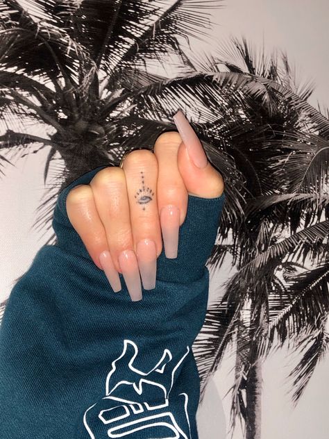 Nude Coffin Nails, Neutral Nails Acrylic, Ballerina Acrylic Nails, Natural Acrylic Nails, Clear Acrylic Nails, Simple Acrylic Nails, Really Cute Nails, Long Acrylic Nails Coffin, Soft Nails