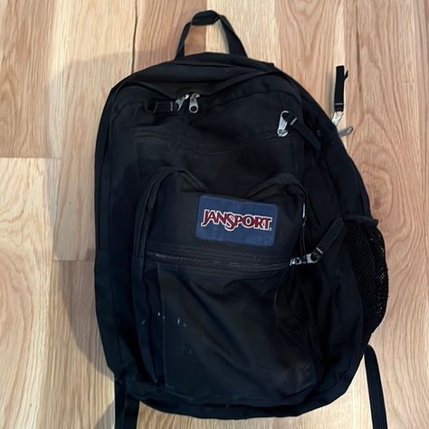 Jansport Backpack Jan Sport, Stylish School Bags, Back Bag, Jansport Backpack, Leave A Comment, Something New, Backpacks, Outfit Inspo, Closet