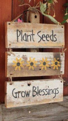 Funny Garden Signs, Plant Seeds, Diy Wood Signs, Pallet Crafts, Country Crafts, Pallet Art, Garden Signs, Diy Signs, Glue Gun