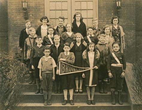 https://flic.kr/p/TVYy7R | Brookland School c. 1920 | A class photo from Brookland, circa 1920. Among the students are Norman Beall, Mildred White, Carl Sullins, Marguerite Kleim, Catherine Nevitt, Harold Thompson, and Harvey Carver. They signed the photo on the back. 1920s Britain, 1920s Cheerleader, 1920s School, 1930s School, 1930s High School, Washington Dc Photos, New York 1920s Photographs, Class Photo, Fear Of The Dark