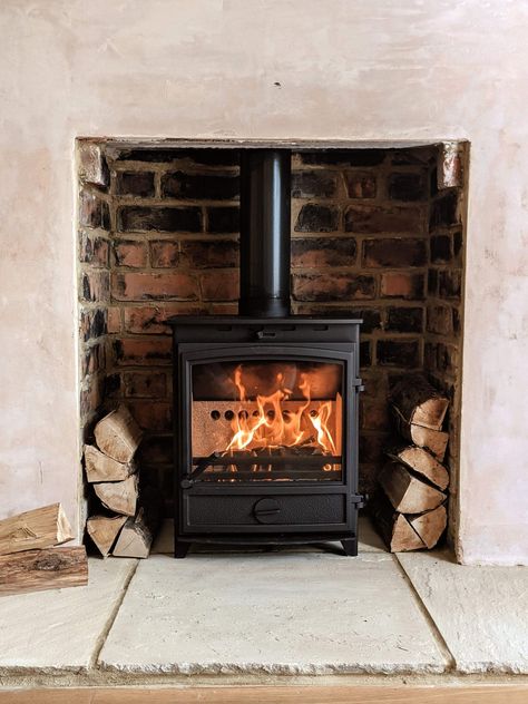 Coal Burning Fireplace, Boiler Stoves, Log Burning Stoves, Wood Stove Fireplace, Fireplace Beam, Old Fireplace, Multi Fuel Stove, Log Fires, Fireplace Hearth