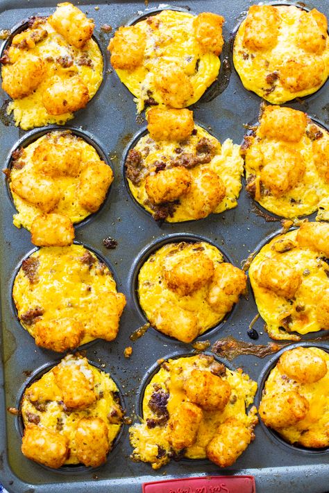 Sausage and Cheese Tater Tot Cups Tater Tot Cups, Breakfast Muffin Cups, Whole Breakfast, Tator Tot Breakfast, Tator Tot Recipe, Ground Breakfast Sausage, Muffin Tin Breakfast, Sausage Breakfast Muffins, Sausage Egg Muffins