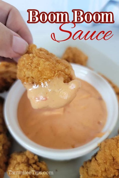 Boom Boom Sauce Recipe, Boom Sauce Recipe, Bloomin Onion Sauce, Boom Sauce, Avocado Fries Recipe, Hor Dourves, Boom Boom Sauce, Best Sauce Recipe, Spicy Dipping Sauce