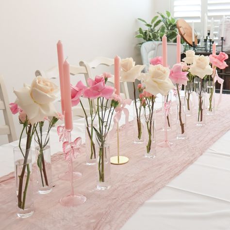 Bow Theme Baby Shower 🎀🌸 #bow #bowtheme #bowthemebabyshower #bowthemedparty #bowbackdrop #pinkbow #pinkbows🎀 #pinkbowtheme #pinkbowtheme🎀 #babyshower #babyshowerideas #babyshowerbackdrop #babyshowerflowers #fauxflowers Bow Theme Centerpieces, Pink Bow Centerpiece, Pink Bows Baby Shower Theme, Baby Shower Bow Theme, Blush Pink Baby Shower Ideas, Bow Baby Shower Theme, 12th Birthday Party Ideas, Bow Theme, Blush Pink Baby Shower