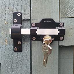 Garden Tricks, Gate Fence, Shed Door, Fence Doors, Gate Locks, Metal Bending Tools, Front Gate, Gate Latch, Double Lock