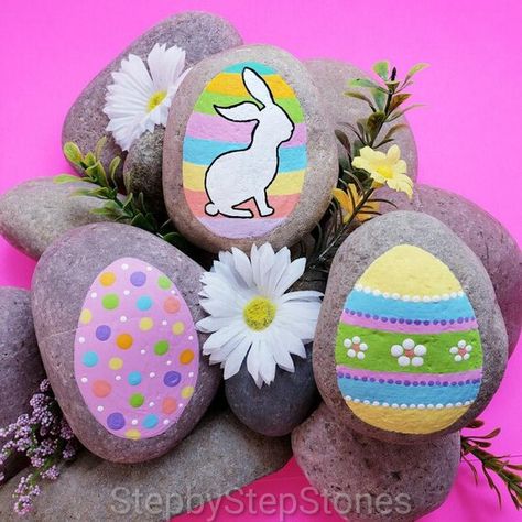 Easter Egg Painted Rocks, Easter Rocks Painting Ideas, Rock Painting Easter, Rock Tutorial, Crafts Adults, Easter Rocks, Egg Rock, Easter Paintings, Easter Happy