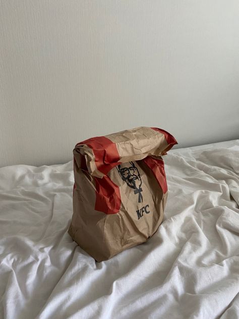 Camorra Chronicles, Rachel James, Cora Reilly, Aesthetic Photography Nature, Bags Aesthetic, Food Is Fuel, Instagram Photo Inspiration, Instagram Food, Food Obsession