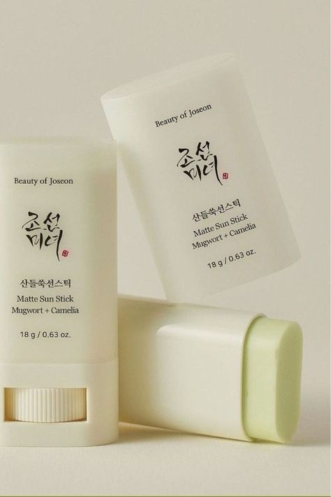 Experience the beauty of Joseon Sun Stick, a radiant skincare essential offering sun protection and a natural, glowing complexion. Indulge in the allure of Joseon Sun Stick by making it your own essential beauty purchase today! Picture by djazeeka. Beauty Of Joseon Sunscreen Stick, Yesstyle Products, Joseon Sunscreen, Cosmetic Chemist, The Beauty Of Joseon, Travel Skincare, Beauty Of Joseon, Sunscreen Stick, Makeup Package