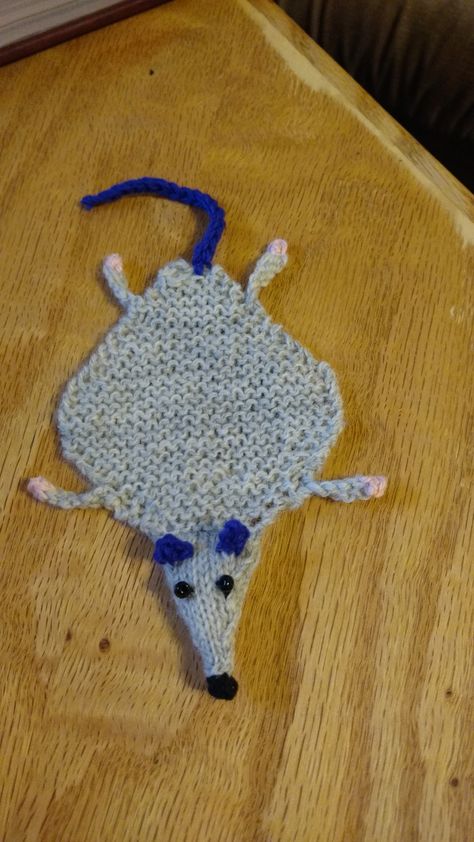 Crochet Rat Bookmark, Rat Embroidery, Rat Bookmark, Crocheting Projects, 2 Birthday, Crochet Square Patterns, Square Patterns, Crochet Square, Kids Crafts