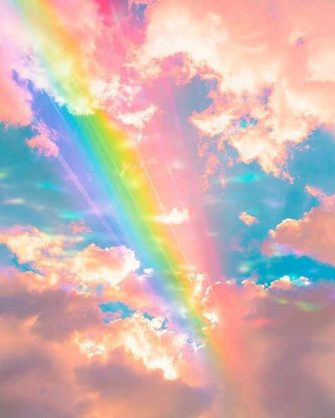 Rainbow Photography Nature, Rain Bow, Trippy Artwork, Rainbow Photography, Bow Wallpaper, Pastel Sky, Rainbow Aesthetic, Soft Wallpaper, Rainbow Wallpaper