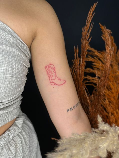 Red Cowgirl Boot Tattoo, Ted Mosby Red Cowboy Boots, Skull With Cowboy Hat Tattoo Simple, Yeehaw Lip Tattoo, Cowboots Tattoo, Cowboy Boots Tattoo Ideas, Red Cowboy Boot Tattoo, Simple Cowboy Boot Tattoo, Cowboy Boots Tattoo