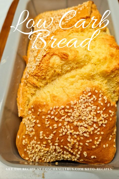 Bake this deliciously tasty white bread. A gluten-free, low carb, high protein, and diabetic-friendly recipe. Enjoy a healthy bread alternative that’s perfect for sandwiches, toast, or as a side with any meal. Homemade Bread For Diabetics, Low Carb Bread Machine Recipes, Gluten Free Dairy Free Bread Recipe, High Altitude Bread Recipe, Anti Angiogenic Foods, Keto White Bread, Low Carb Bread Recipes, Healthy Bread Alternatives, Healthiest Bread