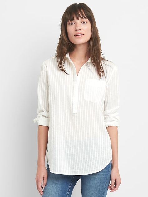 Color Popover Shirt, White Tunic, Woman Weaving, Gap Women, Wardrobe Basics, Stylish Women, Gap, Top Shirt, Blouses For Women