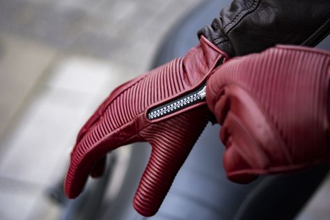 Each pair of Sakura Motorcycle Gloves are made from the finest Scandinavian aniline calf hides, chosen for their natural top grain, and each receive a Leather Motorcycle Gloves, Motorcycle Men, Bike Gloves, Mens Gear, Driving Gloves, Motorcycle Gloves, New Motorcycles, Riding Gear, Motorcycle Gear