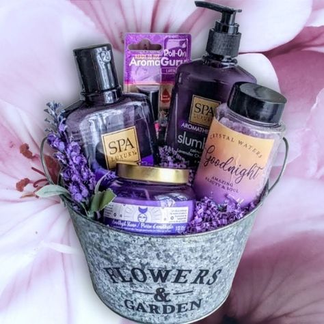 Beautiful Handcrafted Gift Set Lavender/Relaxation Handcrafted Personally By Me! 5pc Body Care Set In (1) Metal Planter Basket Totals 6 Gifts In One! Give The Gift Of Relaxation! Give The Gift Of Calm! Give The Gift Of Self-Care! Utilizing The Wonders Of Aromatherapy, This Handcrafted Gift Bundle Has Everything You Need To De-Stress And Get A Great Night's Sleep! Includes (1) Lavender Chamomile "Slumber" Body Lotion, 10fl.Oz (1) Lavender Chamomile "Slumber" Body Wash, 14fl.Oz (1) Lavender Sandal Self Care Gift Basket Ideas, Soda Cakes, Lavender Gift Basket, Beauty Gift Basket, Cake Gift Basket, Relaxation Gift Basket, Metal Flowers Garden, Body Care Set, Baby Shower Game Prizes