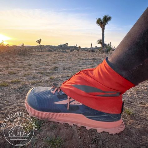 The New Altra Lone Peak 8 vs Lone Peak 7 (Hiker Review) - She Explores The USA Altra Lone Peak, Altra Shoes, Outdoor Clothing, Trail Running Shoes, Outdoor Outfit, Hiking Shoes, New Woman, Outdoor Gear, Hiking Boots