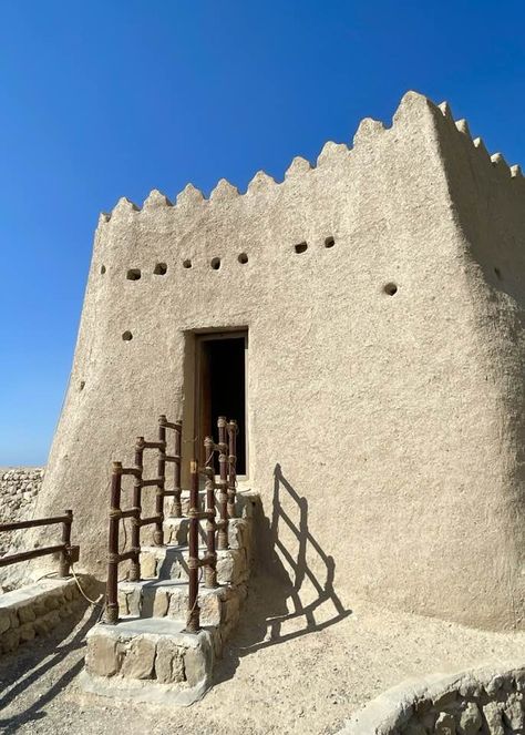 Visit Dhayah Fort Ras Al Khaimah Ras Al Khaimah Aesthetic, Dubai Aesthetic, Ras Al Khaimah, Going On Holiday, Holiday Destinations, Zurich, A Holiday, The Family, Places To Travel