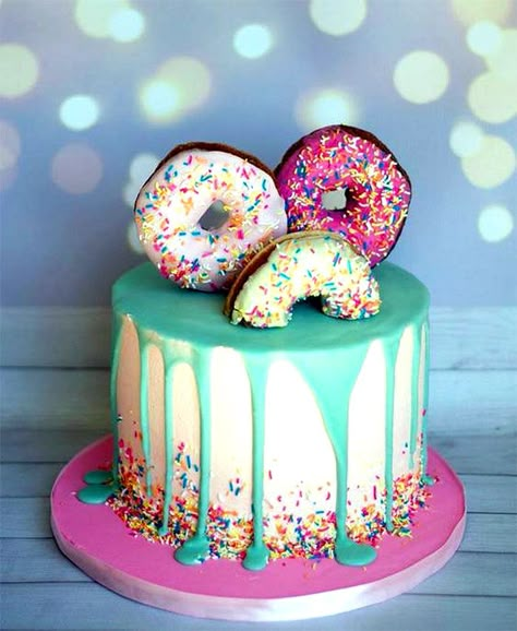 Donut Drip Cake, Donut Party Supplies, Donut Birthday Cake, Cake Homemade, Pink Donut, Donut Birthday Parties, Homemade Birthday Cakes, Homemade Birthday, A Birthday Cake