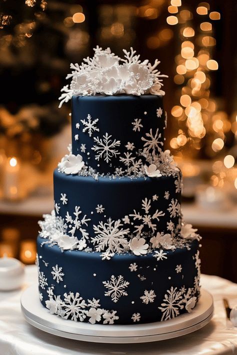 Navy Blue And White Birthday Cake, Snowflake Cake Design, Wedding Cake Stars, Christmas Theme Wedding Cake, Snow Cake Birthday, Blue Winter Wedding Cake, Frozen Themed Wedding, Blue Christmas Cake, Christmas Wedding Cake Ideas