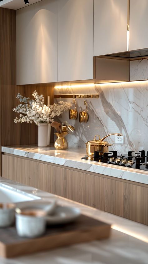 Elegant Kitchen Interior Gold Kitchen Ideas, Glamourous Kitchen Luxury, Kitchen Astethic Gold, Gold Aesthetic Kitchen, Brown And Gold Kitchen, Luxury Apartment Aesthetic Kitchen, Elegant Kitchen Design Modern, Korean Apartment Kitchen Luxury, Kitchen Design Modern White