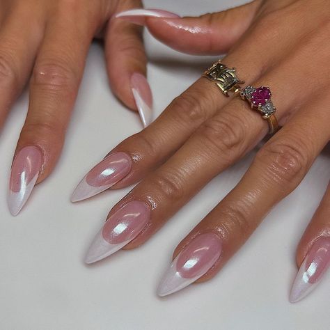 Almond Acrylic Nails, Oval Nails, Square Acrylic Nails, Bridal Nails, Dream Nails, Fire Nails, Classy Nails, Funky Nails, Pretty Acrylic Nails