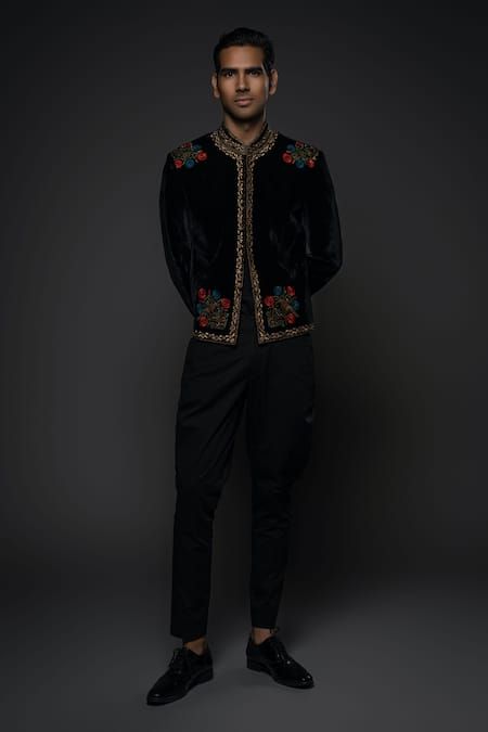 Black Velvet Jacket, Rohit Bal, Jackets Black, Men Jackets, Velvet Coat, Jacket For Men, Velvet Jacket, Embroidered Jacket, Jacket Pattern