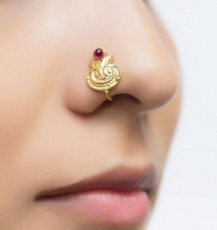 Nose Pin Gold, Nose Pin Designs, Gold Nath, Ganesha Design, Nose Ring Designs, Fashion Editorial Makeup, Unique Nose Rings, Gold Nose Pin, Nose Ring Jewelry