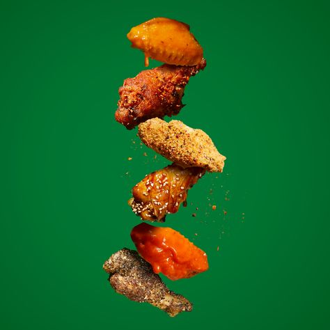 Party wings on the mind for this weekend? Check out this falling batch of savory wings by our photographer Anna Jones.  #foodphotography  #wingtime #savoryphotography #cincinnatiphotograher #omsphoto  #fouthofjuly #commericalphotographers Party Wings Recipe, Dinner Food Photography, Dinner Photography, Wings Restaurant, Local Fast Food, Food Photography Studio, Party Wings, Food Videography, Chicken Menu