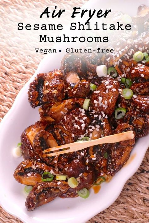 Vegan Appies, Sesame Glaze, Shiitake Mushrooms Recipes, Mushroom Recipes Vegan, Resep Vegan, Vegan Appetizer, Mushroom Recipes Healthy, Vegan Entrees, Vegan Mushroom