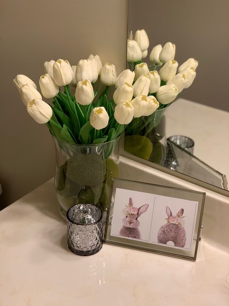 My Bathroom Easter Decor Bathroom Easter Decor, Easter Bathroom Decor, Spring Bathroom Decor Ideas, Easter Room Decor, Easter Bathroom, Spring Bathroom Decor, Farmhouse Easter Decor, My Bathroom, Spring Easter Decor