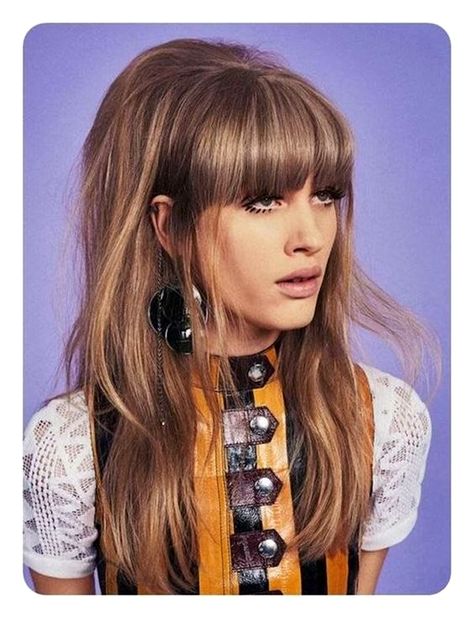 mod 70s Makeup Disco, Mod Hairstyles, 70’s Hair, Disco Hair, Hairstyles Female, 70s Mode, 60s Hair, Bridget Bardot, 70s Hair