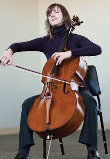 Cellist Nadine Trudel Sarasota Orchestra | Cello Pose Reference, Violinist Photography, Cello Art, Cello Player, Musician Photography, Musical Art, Brass Band, Music Photo, Violinist