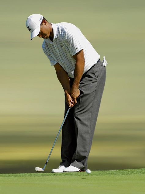 Chipping Tips, Golf Pga, Golf Quotes, Golf Digest, Golf Wear, Golf Humor, European Football, Tiger Woods, Golf Sport