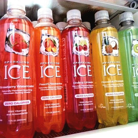 Sparkling Water Drinks, Strawberry Nutrition Facts, Low Calorie Cocktails, Cherry Coconut, Flavored Sparkling Water, Cherry Limeade, Peach Juice, Fizzy Drink, Pineapple Upside