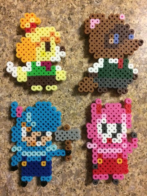 Animal Crossing Perler Bead Patterns, Animal Crossing Perler Beads, Kawaii Perler Beads, Hama Beads Animals, Perler Designs, Hamma Beads Ideas, Easy Perler Bead Patterns, Pixel Beads, Easy Perler Beads Ideas