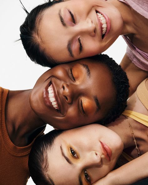 Glossier Campaign, Glossier Ad, Glossy Eyeshadow, Monochrome Makeup, Eyes Closed, Beauty Shoot, Gracie Abrams, Photo Makeup, Autumn Beauty