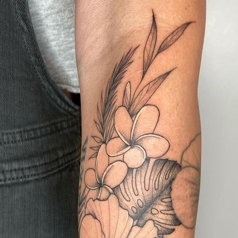 Plumeria And Monstera Tattoo, Monstera Tattoo, Hawaii Tattoos, Plant Tattoo, Line Work Tattoo, Dainty Tattoos, Fine Line Tattoos, Pretty Tattoos, Cute Tattoos