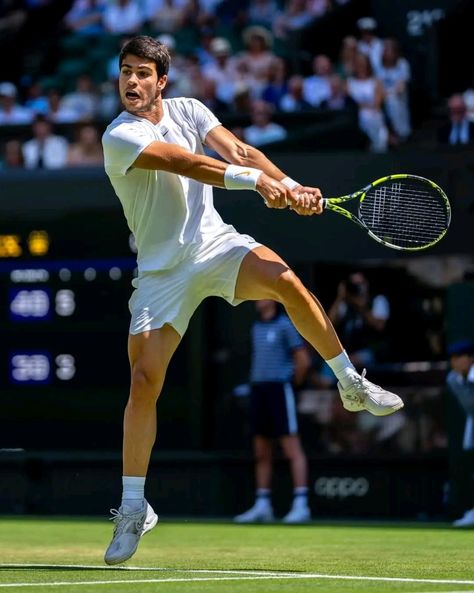 Tennis Pose, Wimbledon 2024, Tennis Backhand, Wimbledon 2023, Pete Sampras, Carlos Alcaraz, Tennis Fashion, Cool Poses, Action Poses