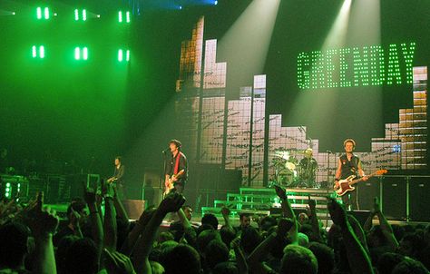 Experience a Green Day Concert with each of my kids, one on one. Music Note Party Decorations, Green Day Concert, Backstage Concert, 21st Century Breakdown, Music Calendar, Wall Concept, Concert Crowd, Concert Stage Design, Trip To California