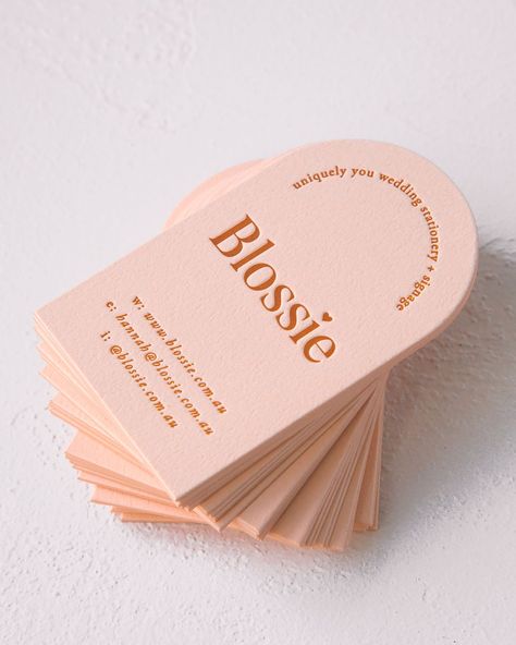 Arch Business Card Design, Arches Logo Design, Aesthetic Visiting Card Design, Arched Business Card, Logo With Arch, Aesthetic Visiting Card, Wedding Brand Identity, Business Card Aesthetic Design, Business Cards Aesthetic