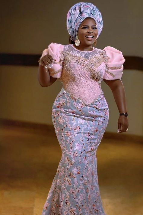 Latest Damask Dress Styles, A Line Lace Gown Nigeria, Ladies Lace Dress Styles, Latest Styles For Lace Gown Asoebi, Nigeria Lace Gown Styles, Beautiful Lace Styles For Ladies, Sequin Lace Asoebi Styles, Wedding Lace Styles Nigeria, Latest Damask Styles