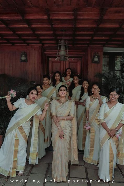 White Saree Bridesmaids, Onam Photography, Saree Inspiration, Haldi Ceremony Outfit, Bridesmaid Poses, Dream Marriage, Christian Bride, Bridal Sarees South Indian, Sari Design