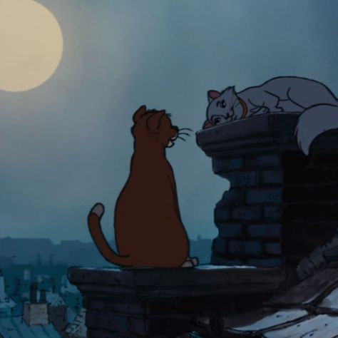 Old Disney Movies, The Aristocats, Disney Icons, Septième Art, Old Disney, Pinturas Disney, Disney Aesthetic, Old Cartoons, Oui Oui