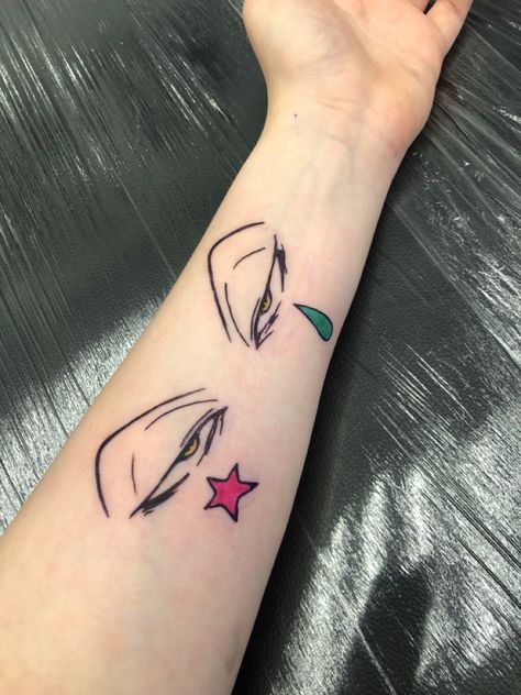 Hunterxhunter Tattoo, Hisoka Tattoo, 90s Tattoos, Hunter Tattoo, Nostalgic 90s, Anime Hunter, Manga Tattoo, Naruto Tattoo, Cute Little Tattoos